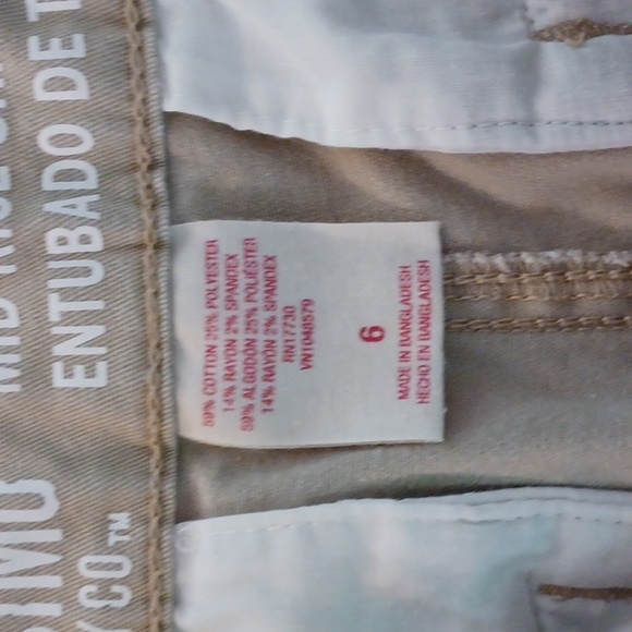 Mossimo suppy co.mid rise shinny jeans size 6 - Picture 3 of 4